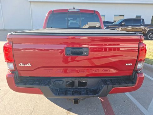 Used 2023 Toyota Tacoma SR image 5