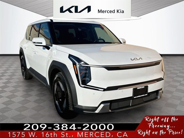 New 2026 Kia EV9 Light RWD image 1