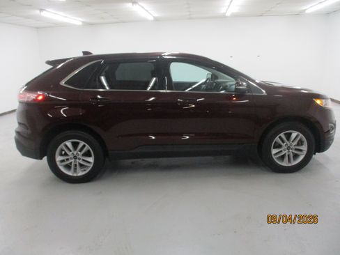 Used 2017 Ford Edge SEL w/ Equipment Group 201A AWD/4WD image 8