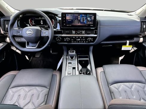 New 2026 Nissan Pathfinder Platinum w/ Cargo Package FWD image 5
