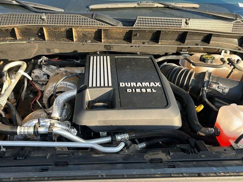 Used 2024 GMC Sierra 1500 AT4X image 30