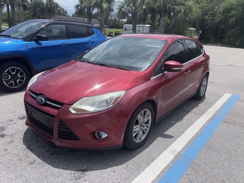 Used 2012 Ford Focus SEL FWD image 4