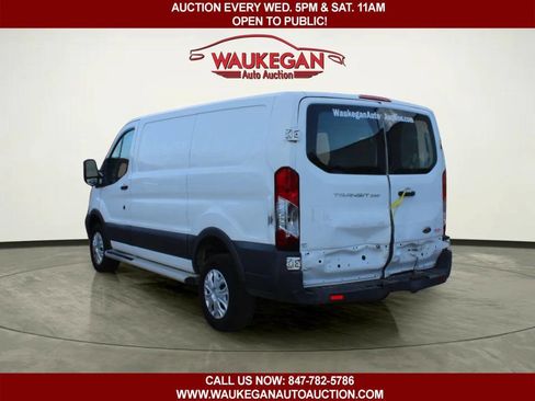 Used 2016 Ford Transit 250 130 Low Roof w/ Exterior Upgrade Package image 4