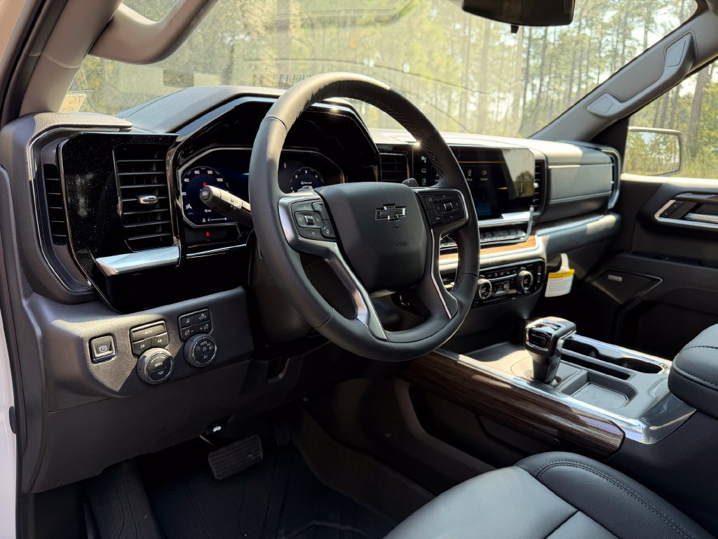 New 2026 Chevrolet Silverado 1500 RST w/ All Star Edition Plus AWD/4WD image 13