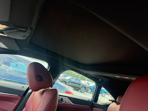 Used 2023 BMW i4 eDrive40 RWD image 4