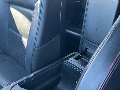 Used 2023 Dodge Durango GT image 31