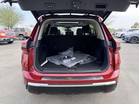 New 2026 Nissan Rogue Platinum w/ Platinum Premium Package image 12