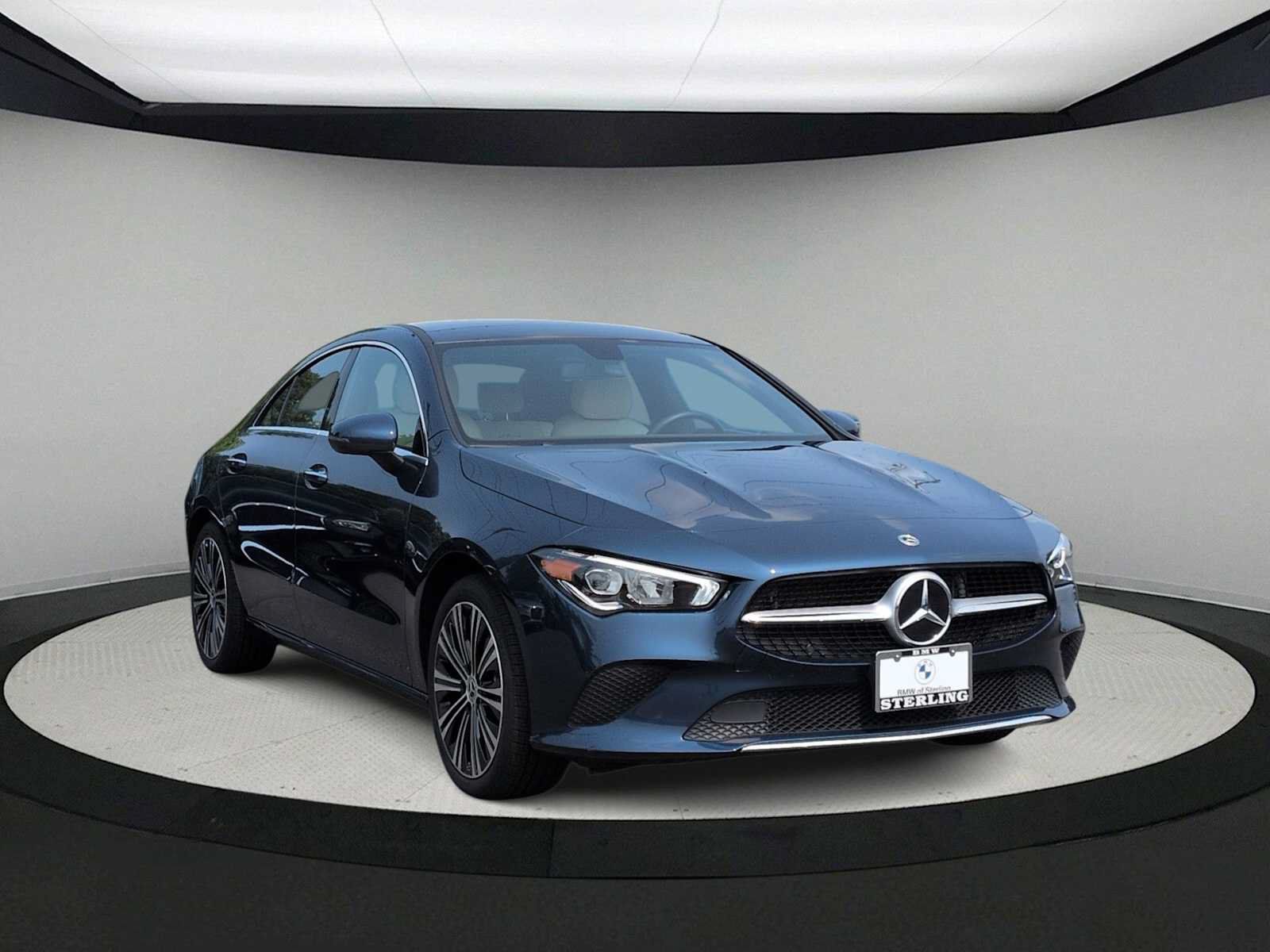 Used 2023 Mercedes-Benz CLA 250 4MATIC image 2