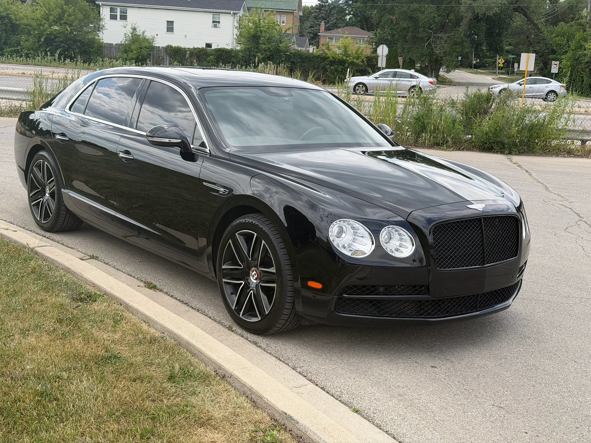 Used 2016 Bentley Flying Spur V8 AWD/4WD image 7