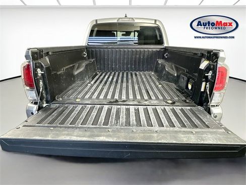 Used 2023 Toyota Tacoma TRD Sport image 29