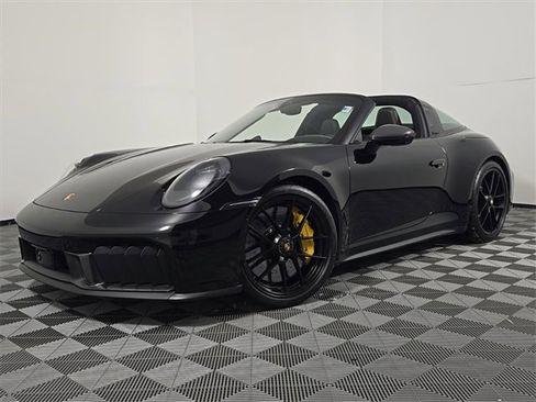 Certified 2025 Porsche 911 Targa 4 GTS image 1