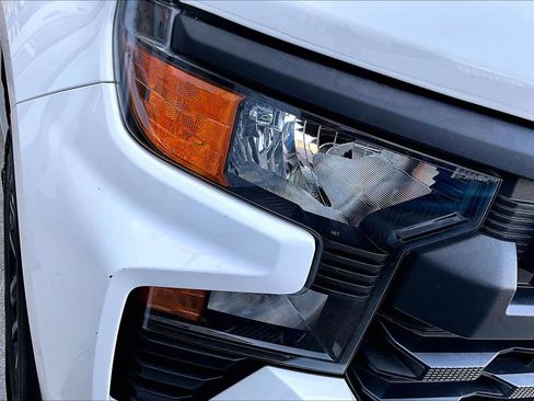 Used 2023 Chevrolet Silverado 1500 Custom image 26