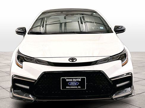 Used 2022 Toyota Corolla XSE image 3