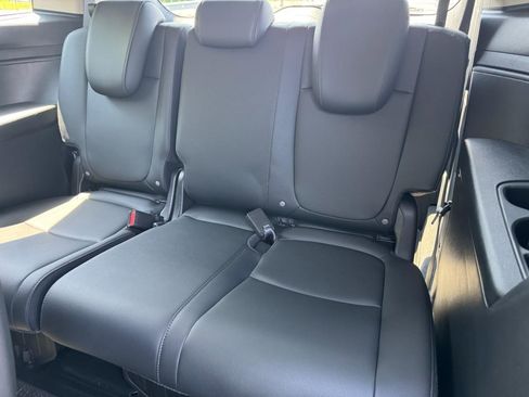 Certified 2026 Honda Odyssey EX-L image 12