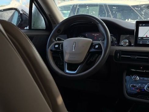 Certified 2022 Lincoln Corsair Standard w/ Equipment Group 101A image 27