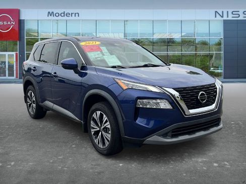 Certified 2021 Nissan Rogue SV FWD image 3