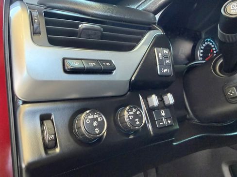Used 2016 Chevrolet Tahoe LTZ AWD/4WD image 41