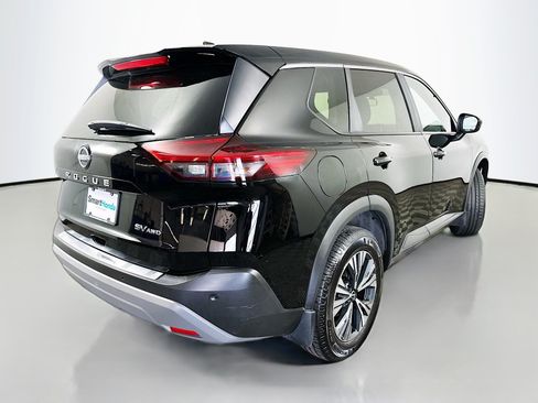 Used 2023 Nissan Rogue SV AWD/4WD image 7