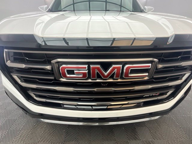 Used 2025 GMC Yukon AT4 Ultimate w/ LPO, Floor Liner Package AWD/4WD image 31
