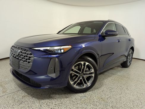 New 2025 Audi Q5 Prestige image 18