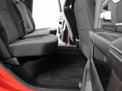 Used 2024 RAM 2500 Big Horn w/ Bed Utility Group image 18