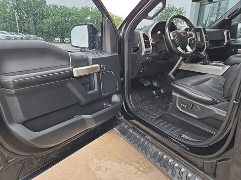 Used 2018 Ford F150 Lariat AWD/4WD image 42