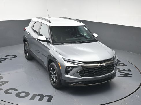 Used 2024 Chevrolet TrailBlazer ACTIV w/ Convenience Package image 31