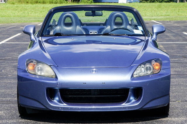 Used 2004 Honda S2000 image 12