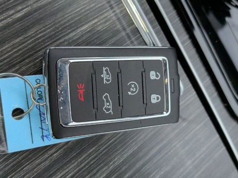 Used 2024 Jeep Wagoneer Series III w/ Premium Group I image 64