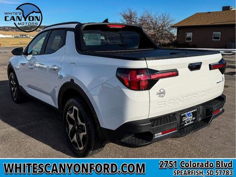Used 2023 Hyundai Santa Cruz Limited image 3