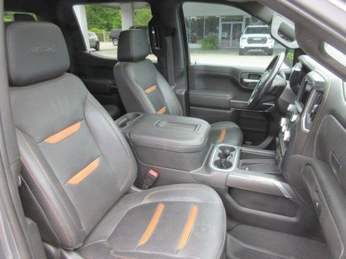 Used 2021 GMC Sierra 1500 AT4 w/ AT4 Value Package AWD/4WD image 13