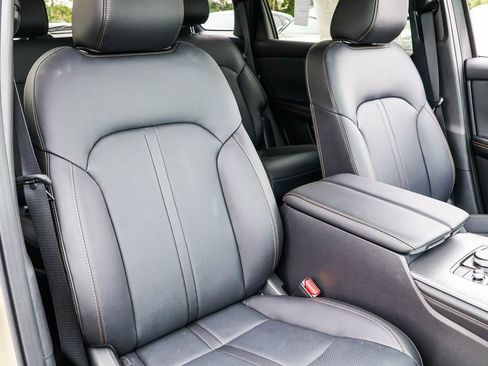 Used 2025 MAZDA CX-70 Plug-In Hybrid w/ Premium Pkg image 54