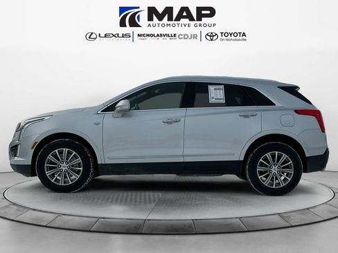 Used 2018 Cadillac XT5 Luxury w/ Driver Awareness Package image 2