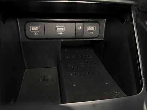 Certified 2023 Kia Sorento X-Line EX AWD/4WD image 32