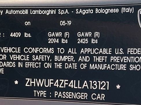 Used 2020 Lamborghini Huracan EVO image 29