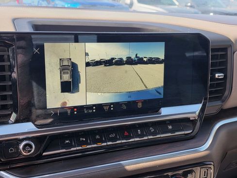 Used 2024 GMC Sierra 1500 SLT w/ SLT Premium Plus Package image 18