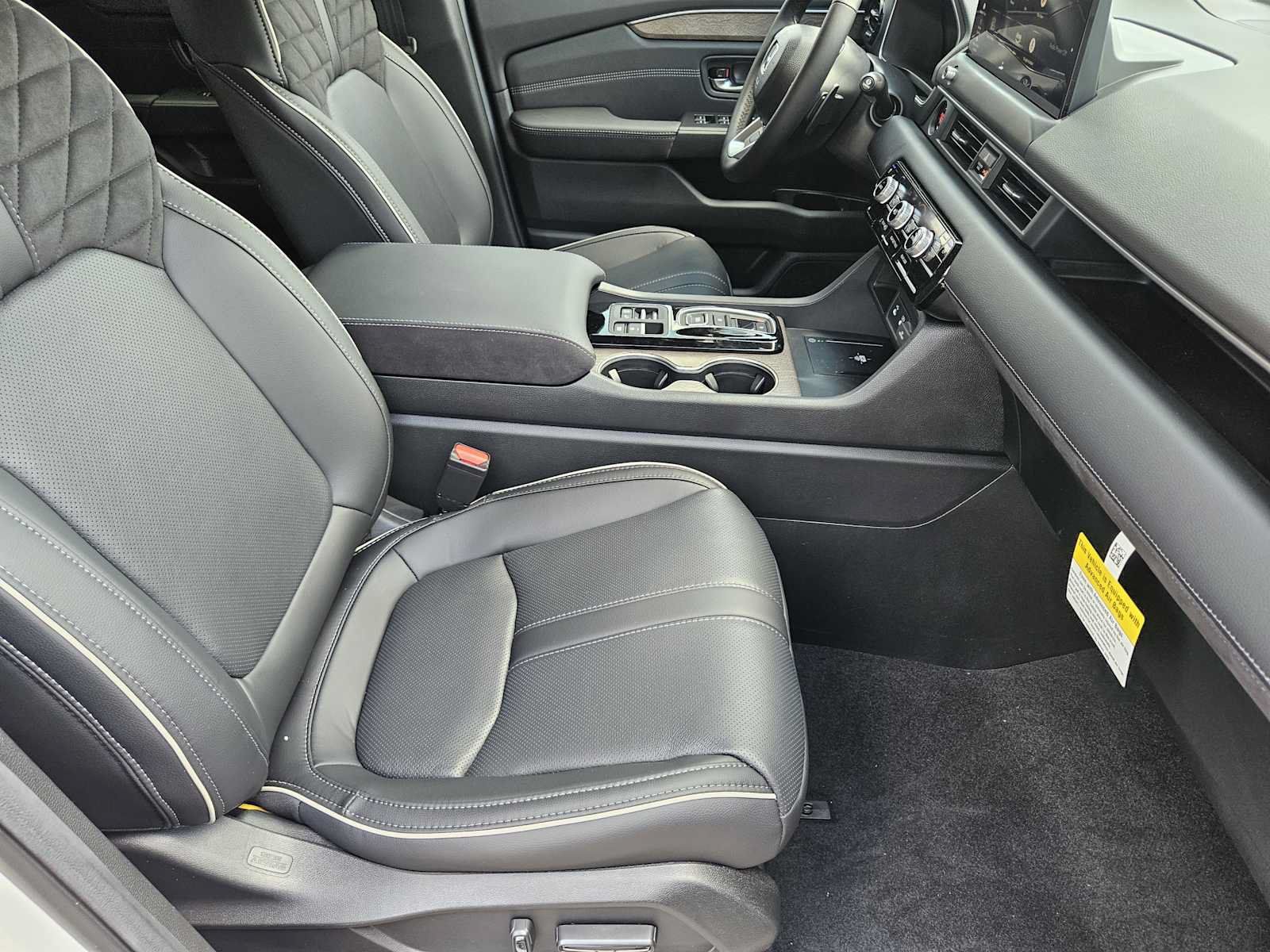 New 2026 Honda Pilot Elite image 12