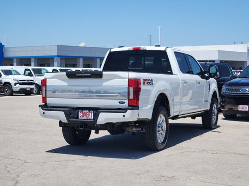 Used 2022 Ford F250 Platinum w/ FX4 Off-Road Package AWD/4WD image 7
