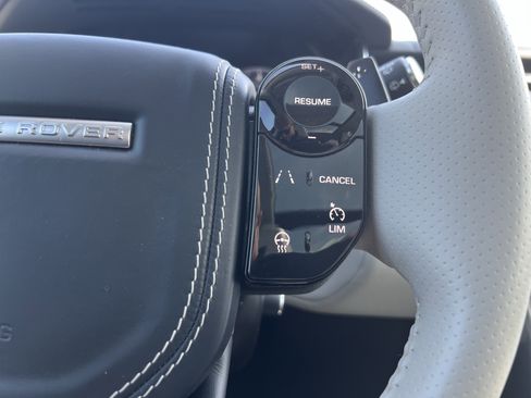 Used 2022 Land Rover Range Rover Sport SVR AWD/4WD image 20