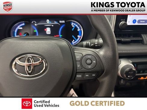 Certified 2025 Toyota RAV4 XLE AWD/4WD image 24