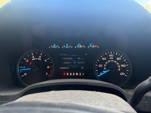Used 2017 Ford F150 XLT w/ Equipment Group 301A Mid AWD/4WD image 20