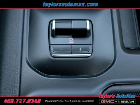 Used 2024 GMC Sierra 3500 Denali w/ Denali Reserve Package image 28