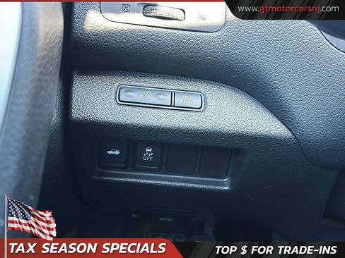 Used 2016 Nissan Altima 2.5 SR FWD image 25