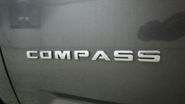 Used 2017 Jeep Compass High Altitude FWD image 22