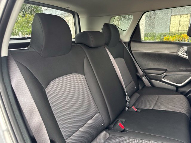Used 2025 Kia Soul LX w/ LX Technology Package FWD image 15