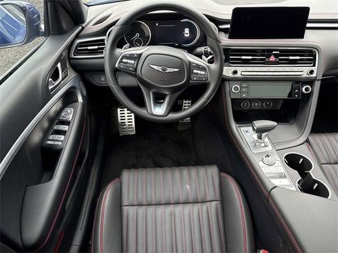 Used 2025 Genesis G70 2.5T w/ Sport Prestige Package image 45