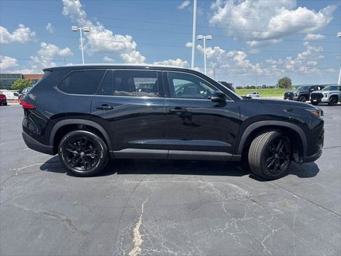 Certified 2024 Toyota Grand Highlander AWD image 10