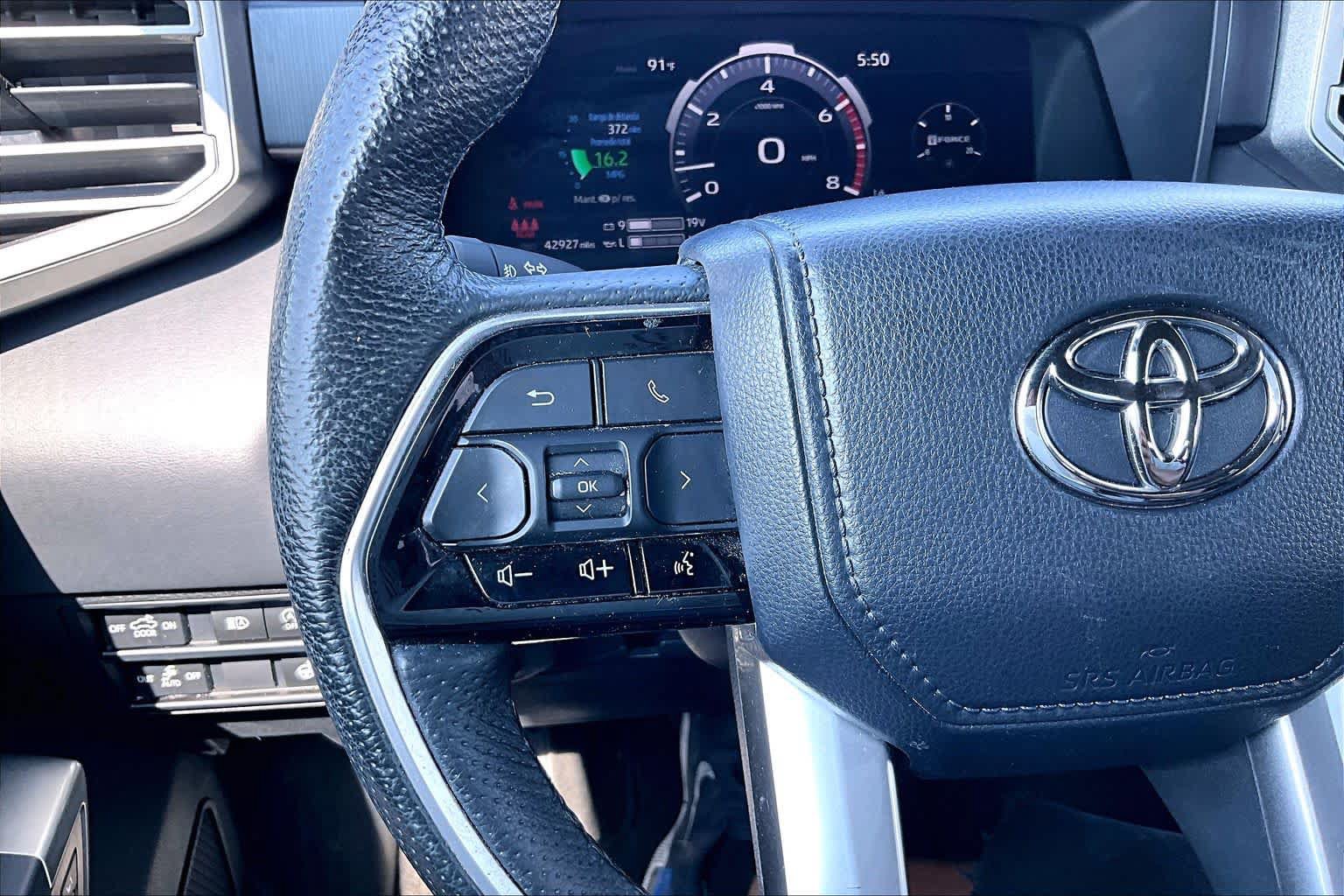 Used 2022 Toyota Tundra Platinum RWD image 46