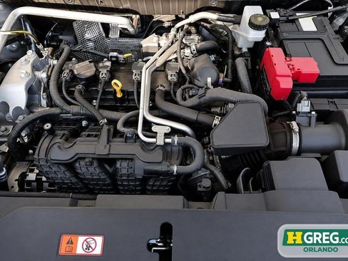 Used 2025 Mitsubishi Outlander ES FWD image 18