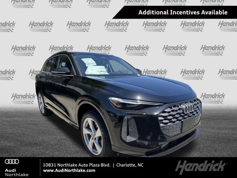 Used 2026 Audi Q5 Premium Plus w/ Premium Plus AWD/4WD image 1
